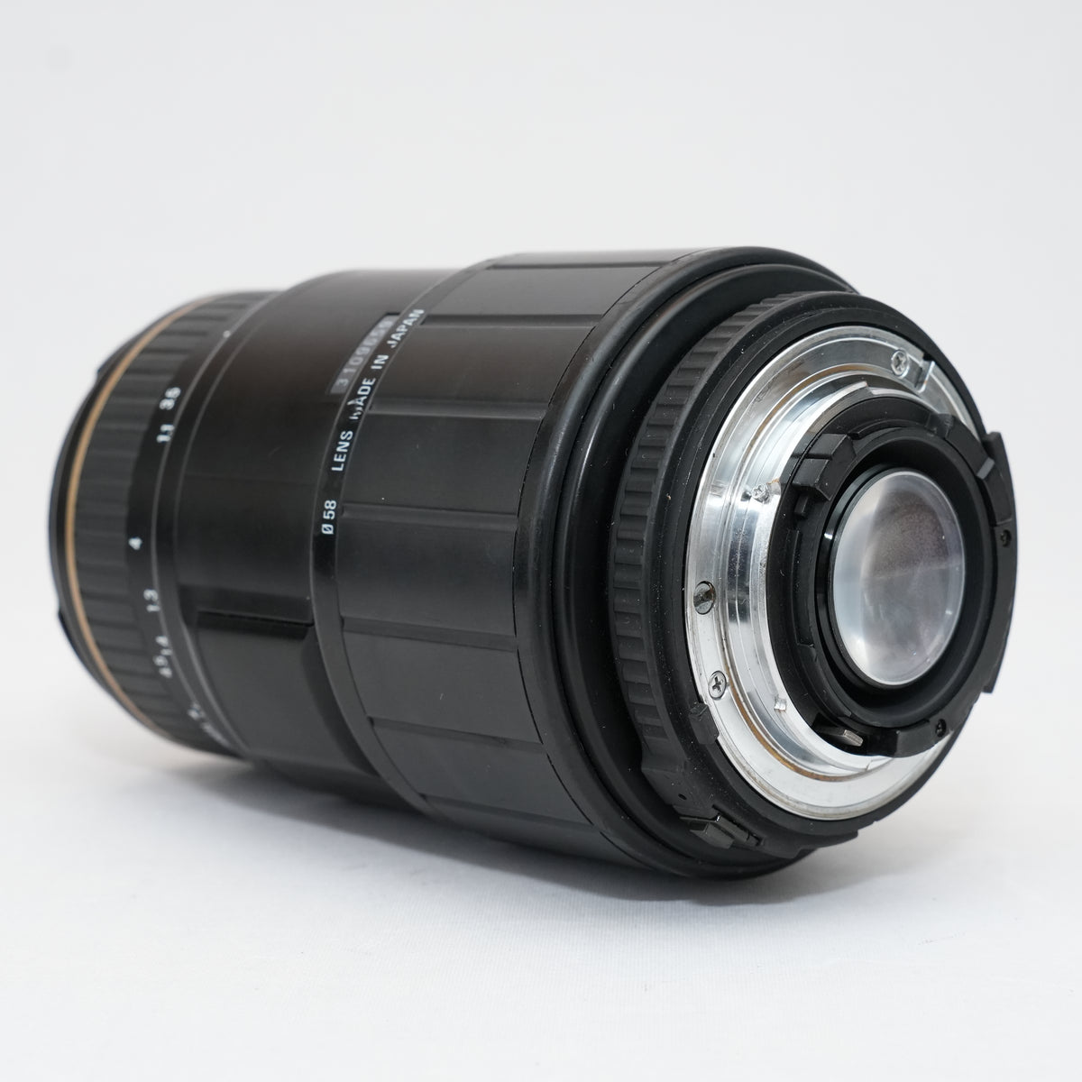 [ Fair ] SIGMA APO MACRO 70-300mm 1:4-5.6 D F mount